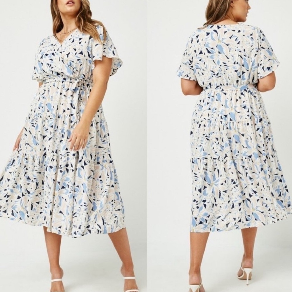 Hayden LA Tiered Flutter Sleeve Floral Print Midi Dress 1XL Blue Pink White